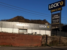 Commerce Services Lock'o