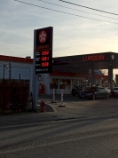 Commerce Alimentation Texaco Shop