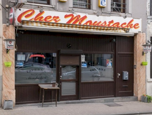 Chez Moustache